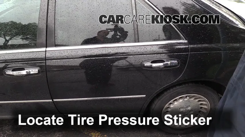 1998 Infiniti Q45 4.1L V8 Tires & Wheels Check Tire Pressure